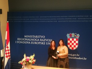 img-46f8fc8bcb57dee1106cdafcdf7237da-v
